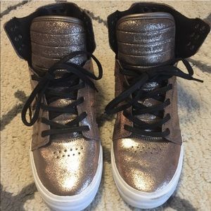 Supra Skytop rose gold sneakers